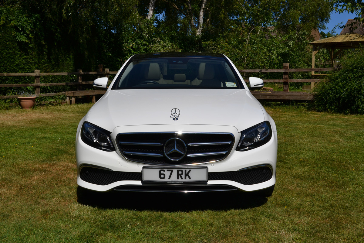 Mercedes Airport Transfers Northamptonshire